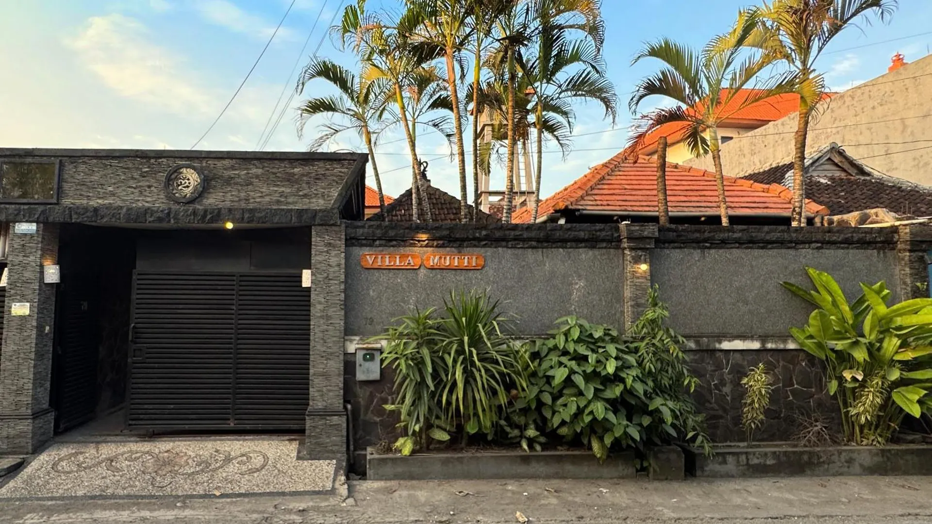 Villa Mutti Seminyak   Seminyak (Bali)